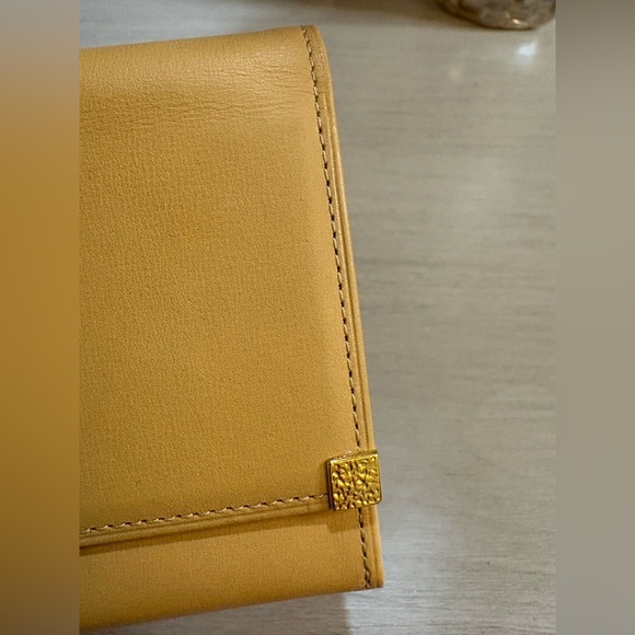 Yves Saint Laurent Tan Wallet - Picture 10 of 16